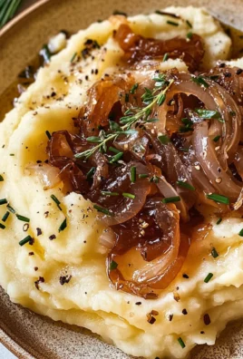 Best Ever Caramelized Onion Mashed Potatoes