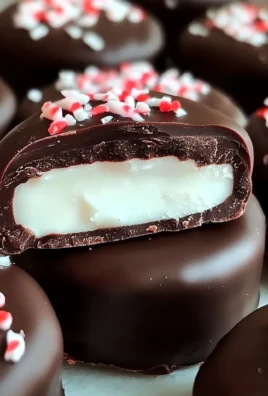 Homemade Peppermint Patties Recipe (5 Ingredients!)